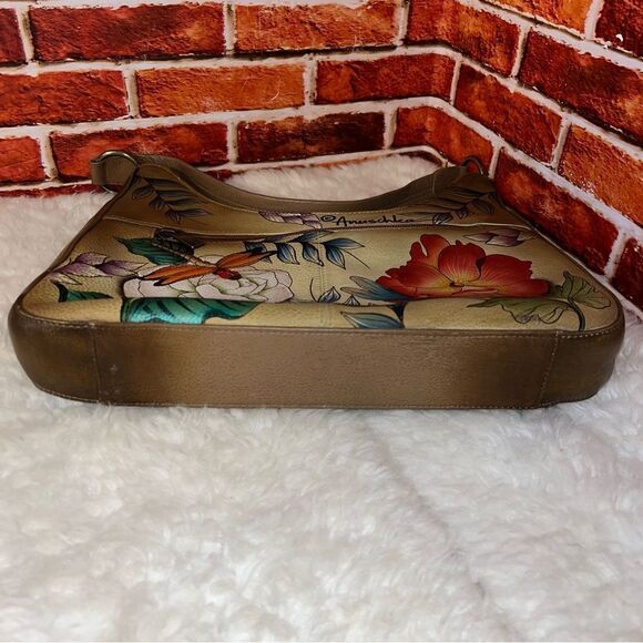 Anuschka Floral Dragonflies Hobo Shoulder Bag EUC Hand-Painted Leather Tan Red - Picture 4 of 10